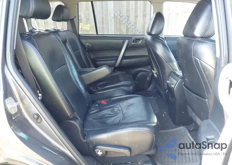 2011 Toyota Highlander Se V6 z USA, uszkodzony, nr VIN 5TDBK3EH1BS062896